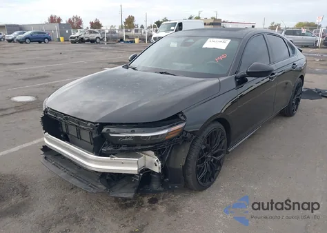 2024 Honda Accord Hybrid Sport-L z USA, uszkodzony, nr VIN 1HGCY2F7XRA089655